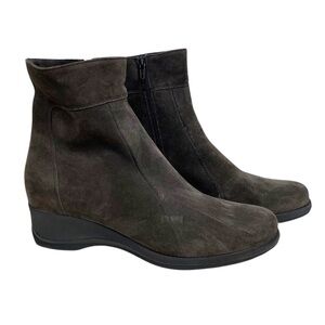 La Canadienne Tina Suede Boot
